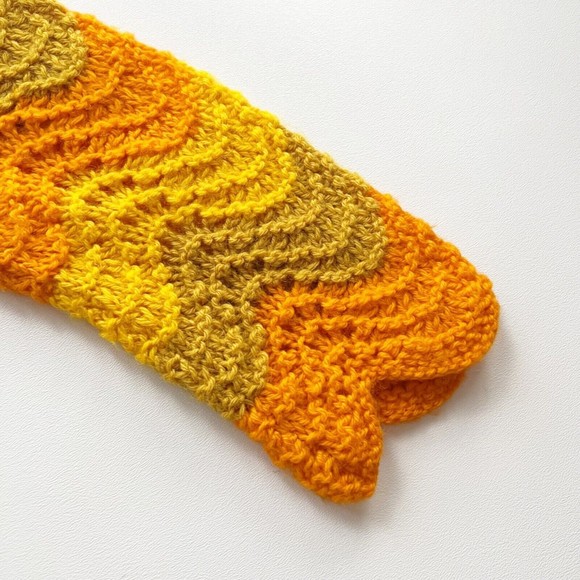 Vtg Groovy Mod Retro Sweater Orange Yellow Brown Made Italy for Maison Blanche - Picture 3 of 10